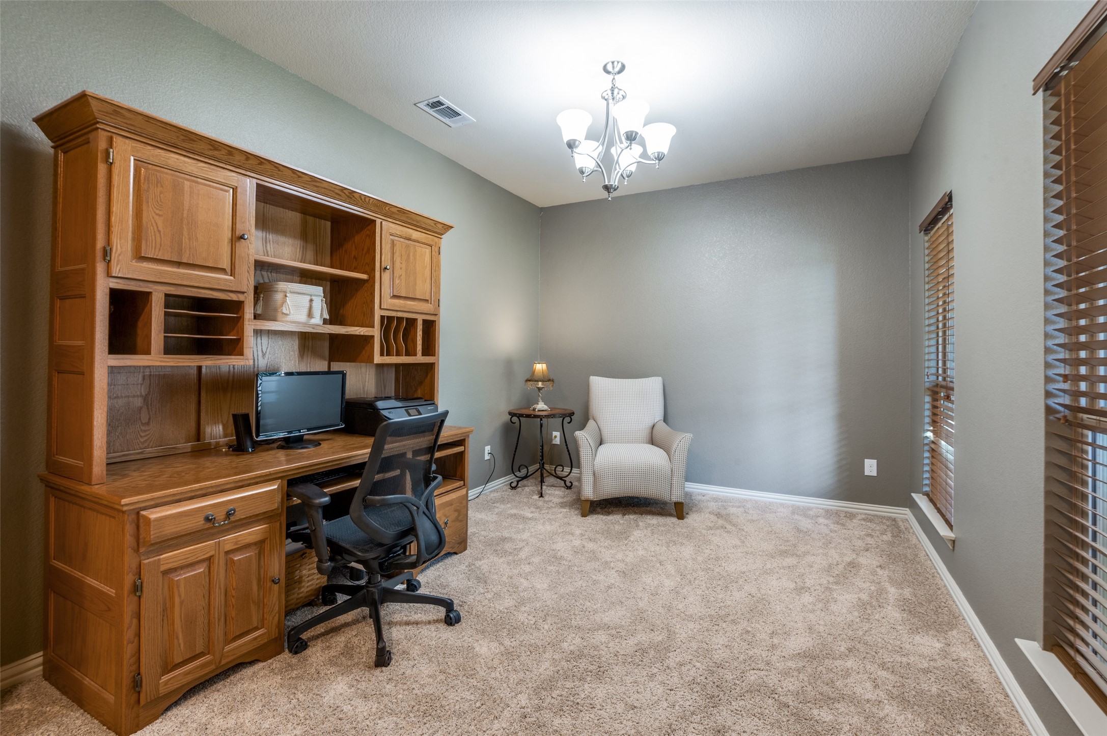 2405 Bridgeport Drive