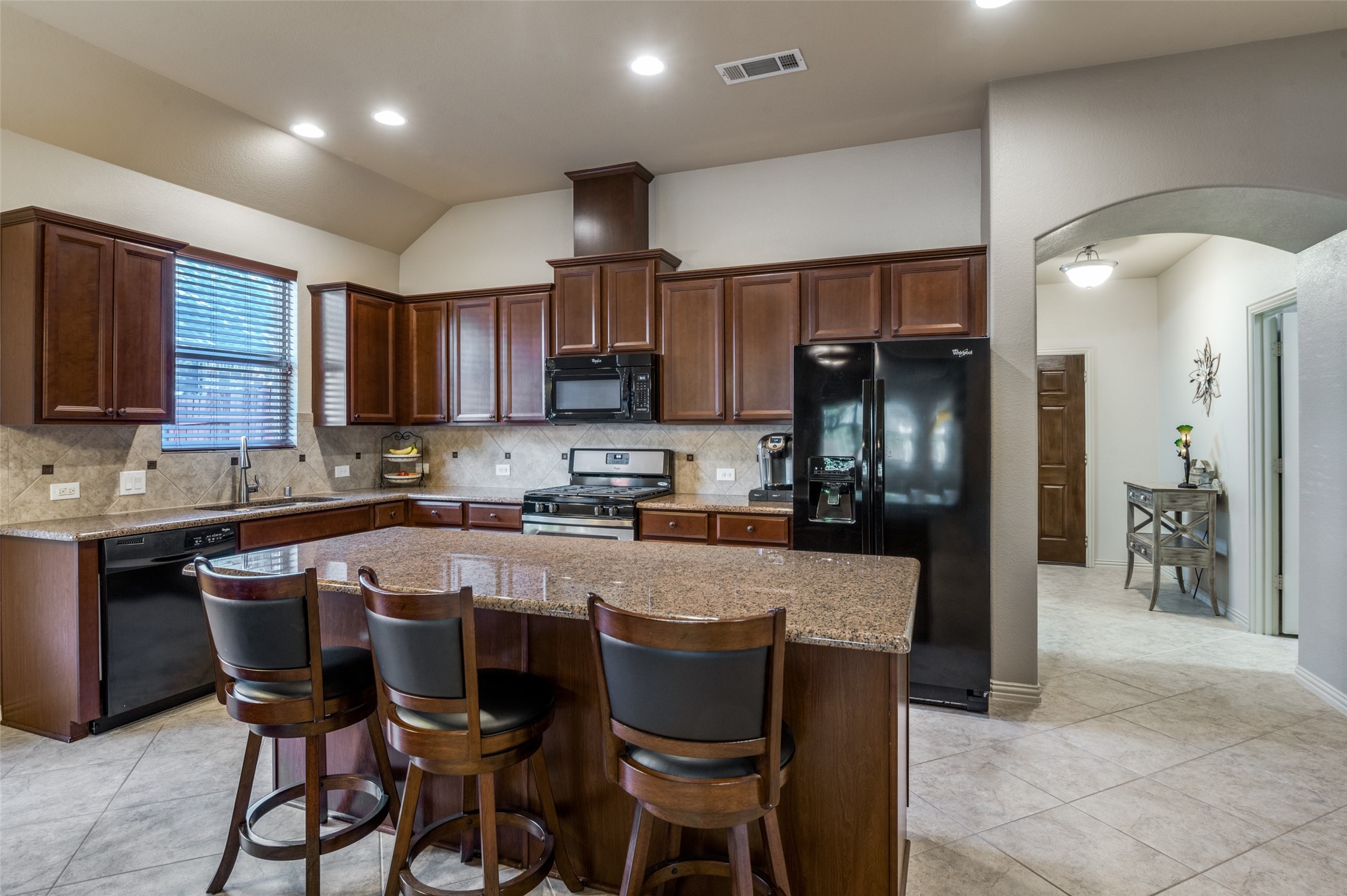 2405 Bridgeport Drive