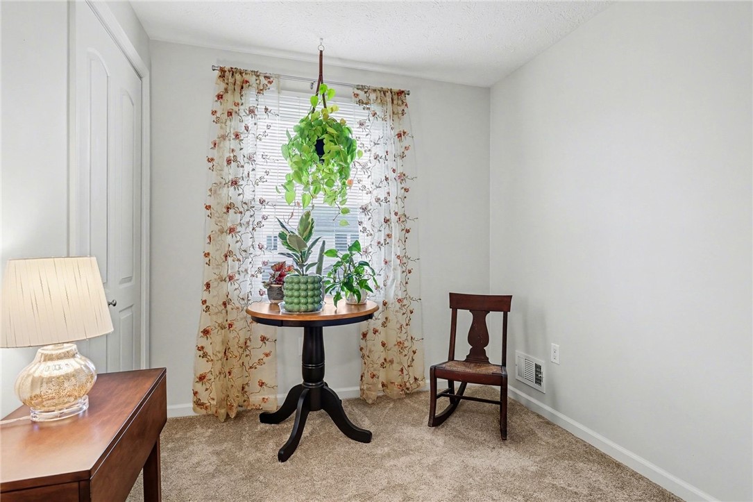 481 Nadine Dr