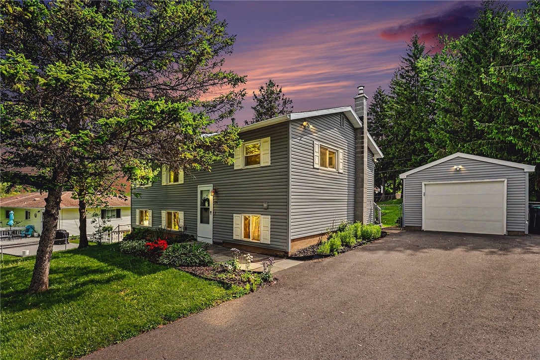 26 Blueberry Cres