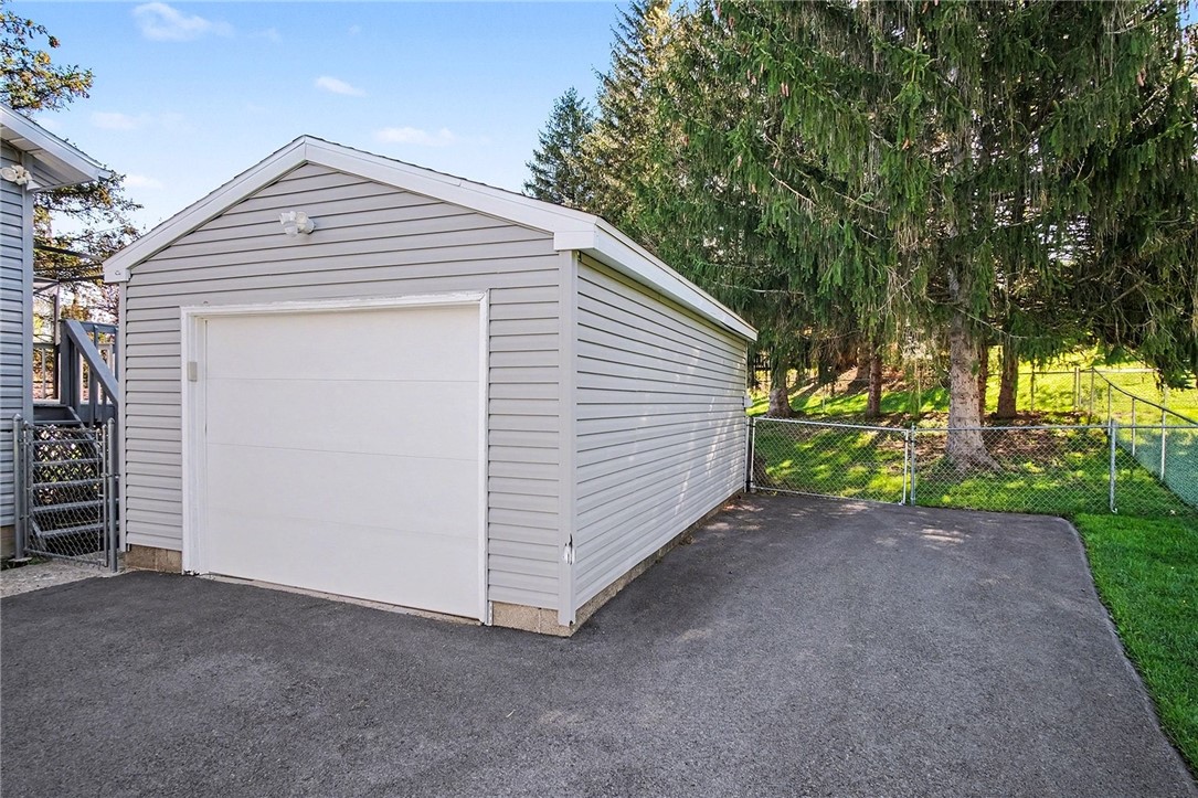 26 Blueberry Cres