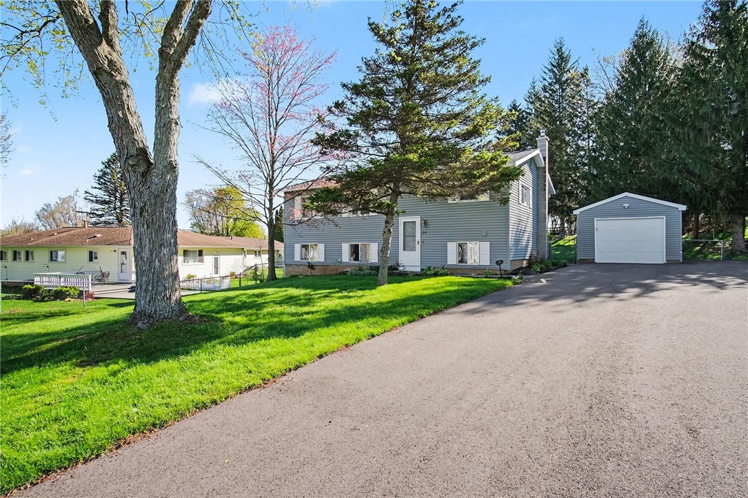 26 Blueberry Cres