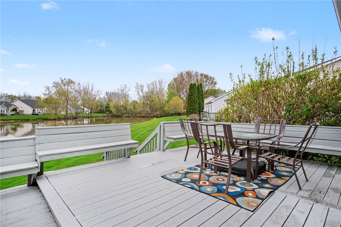 12 Foxtail Ln