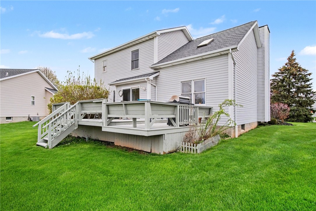 12 Foxtail Ln
