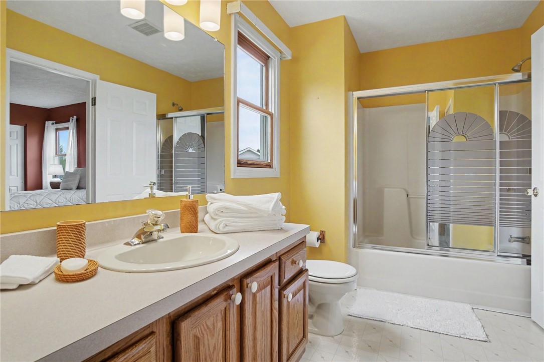 12 Foxtail Ln