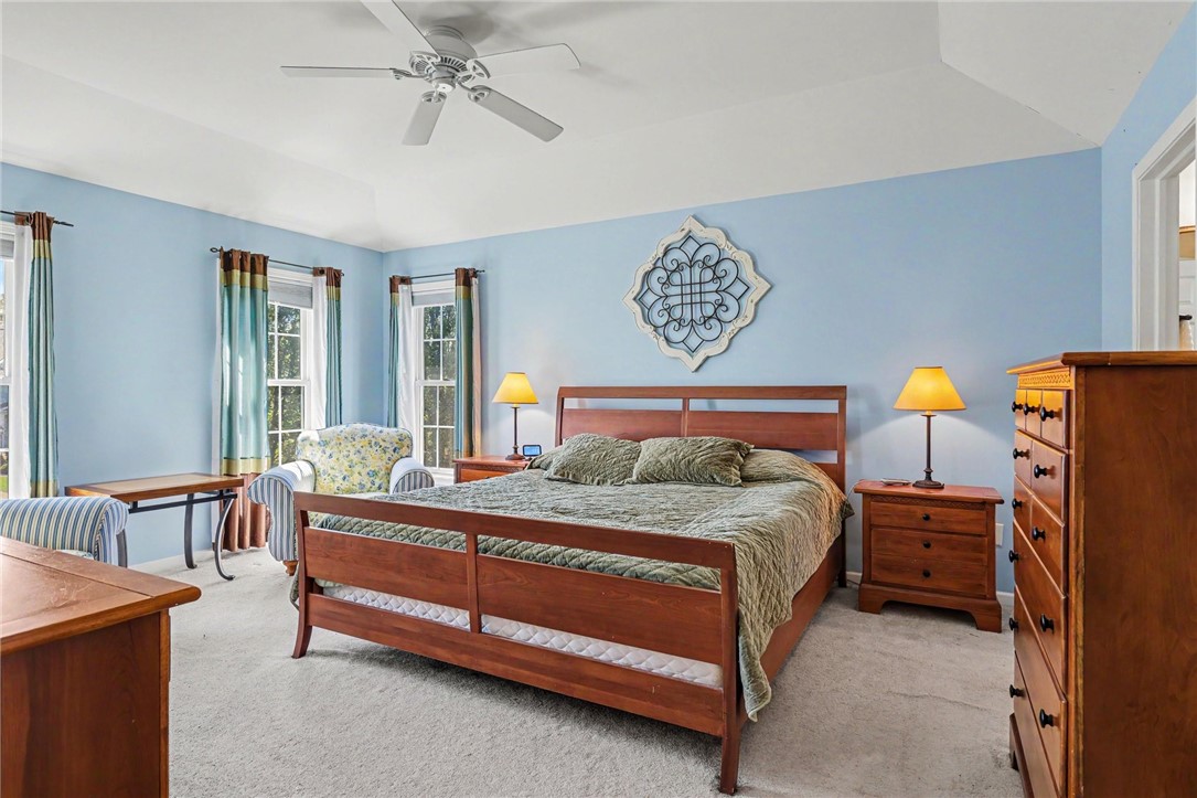 222 Gallant Fox Ln