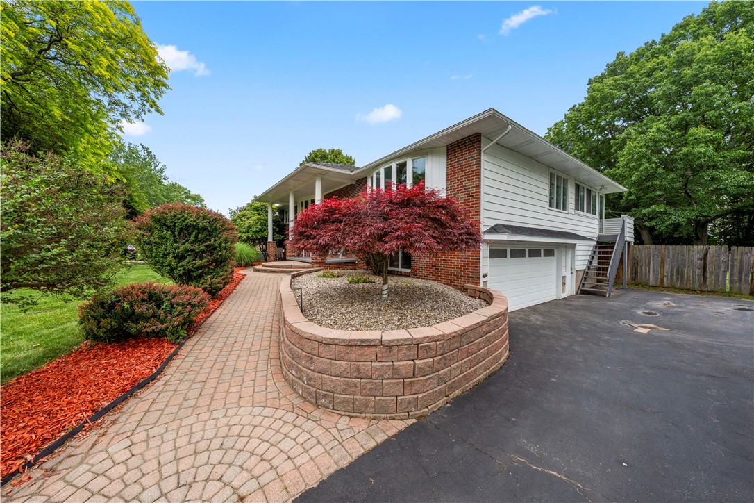 279 Parkview Dr