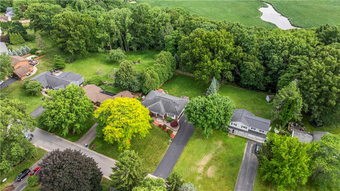 279 Parkview Dr