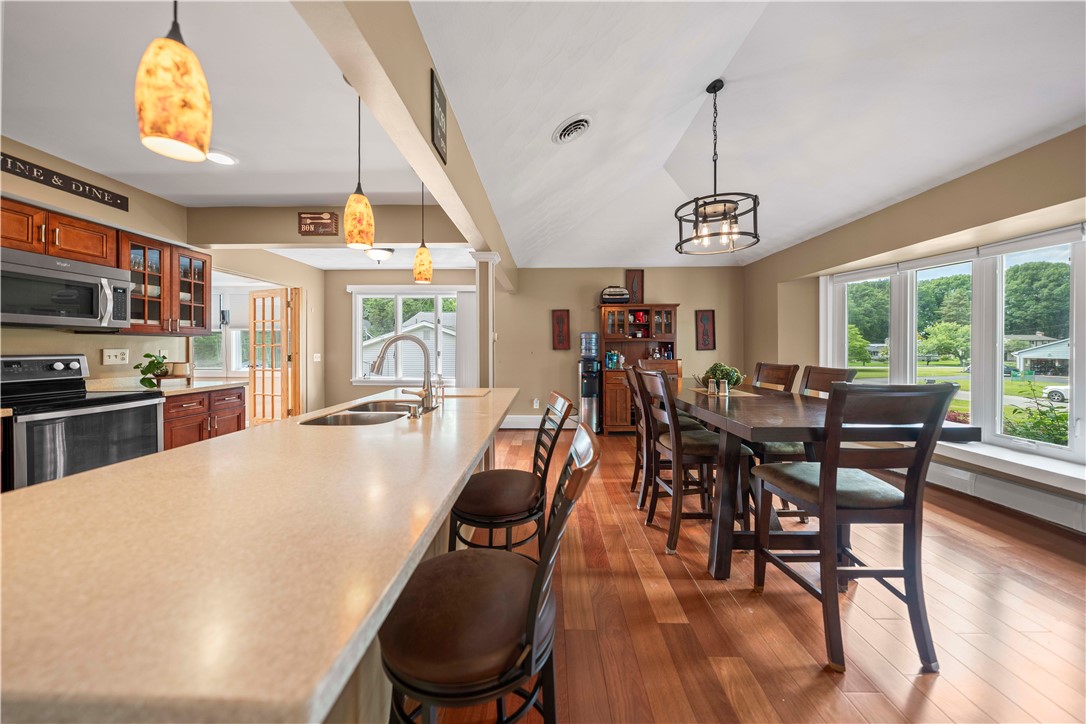 279 Parkview Dr