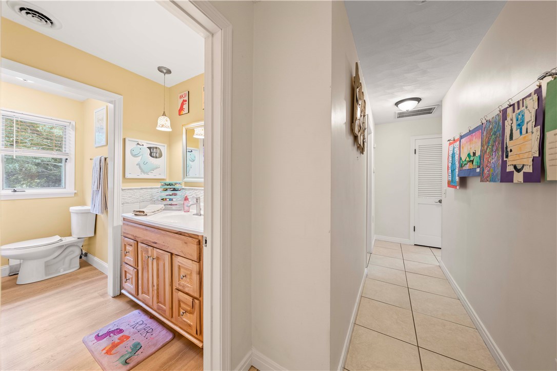 279 Parkview Dr