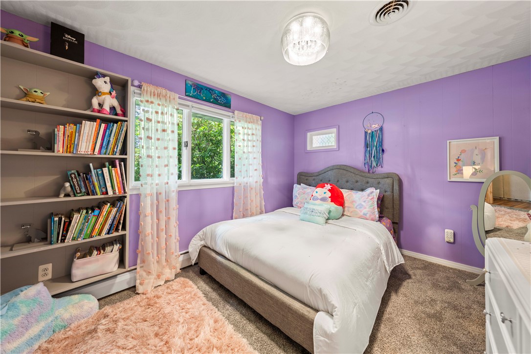 279 Parkview Dr