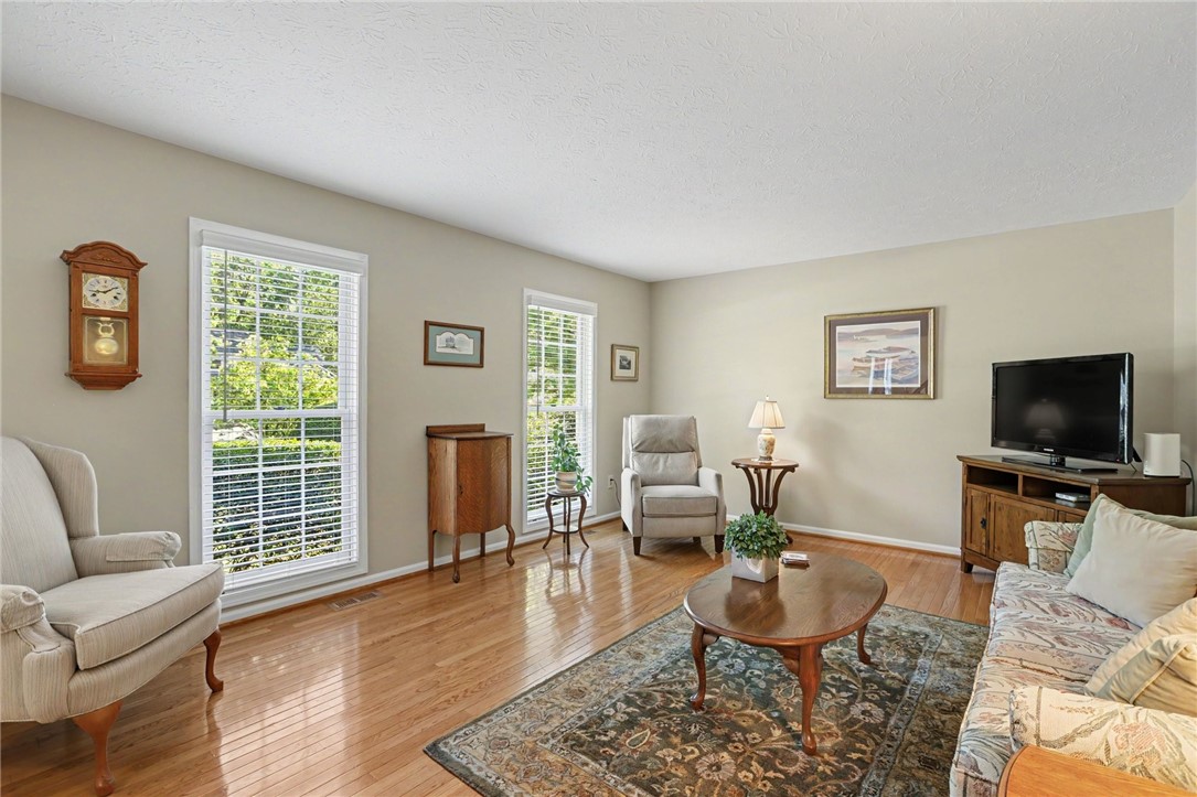 495 Granger Cir