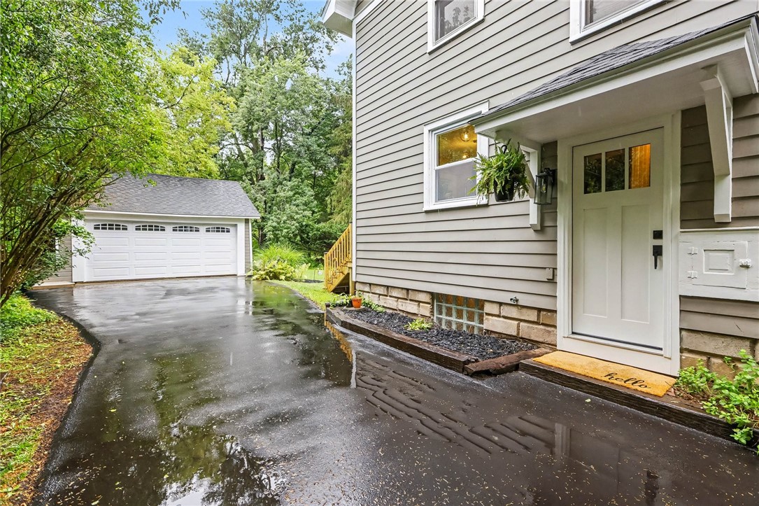 13 Brook Rd