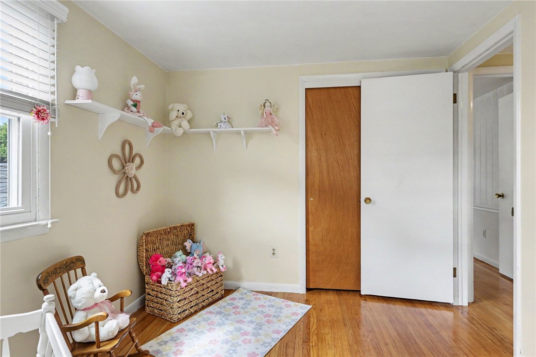 57 Lori Ln