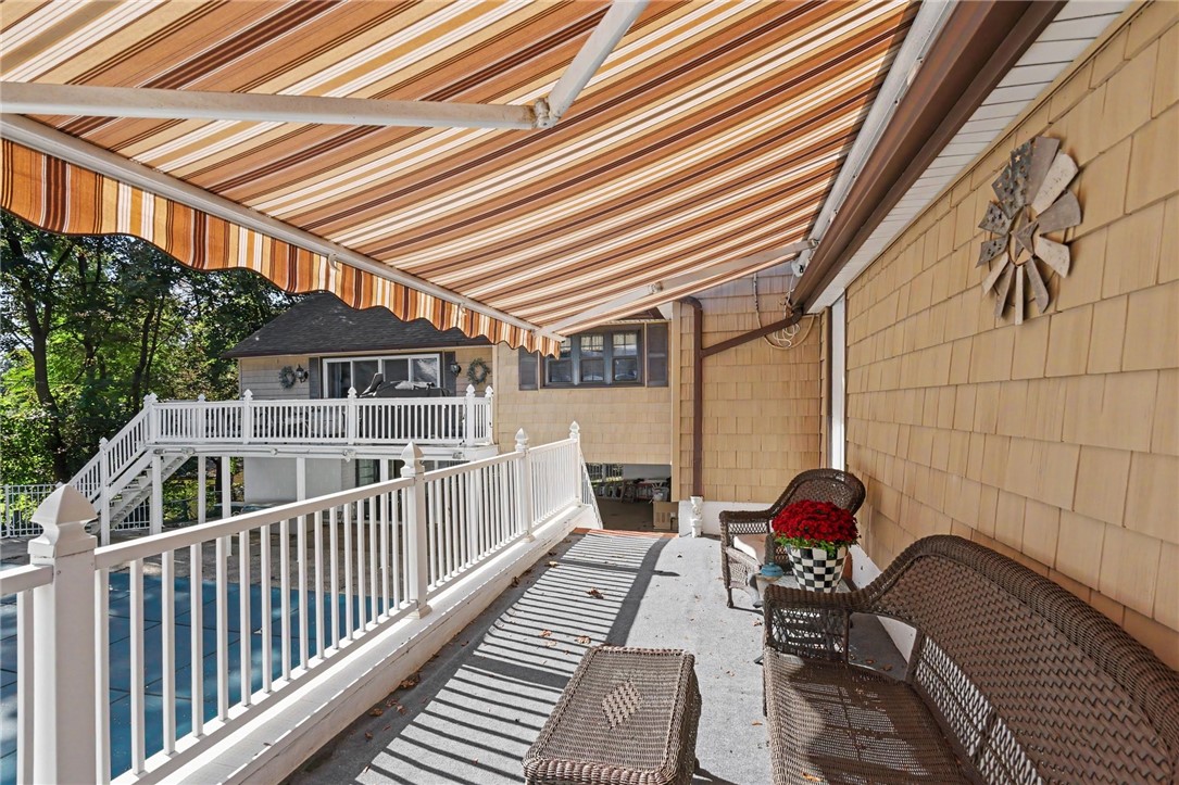 3794 Lake Ave.