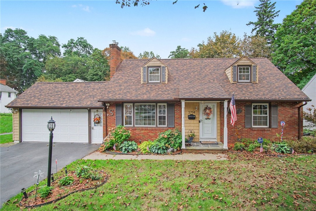 3794 Lake Ave.