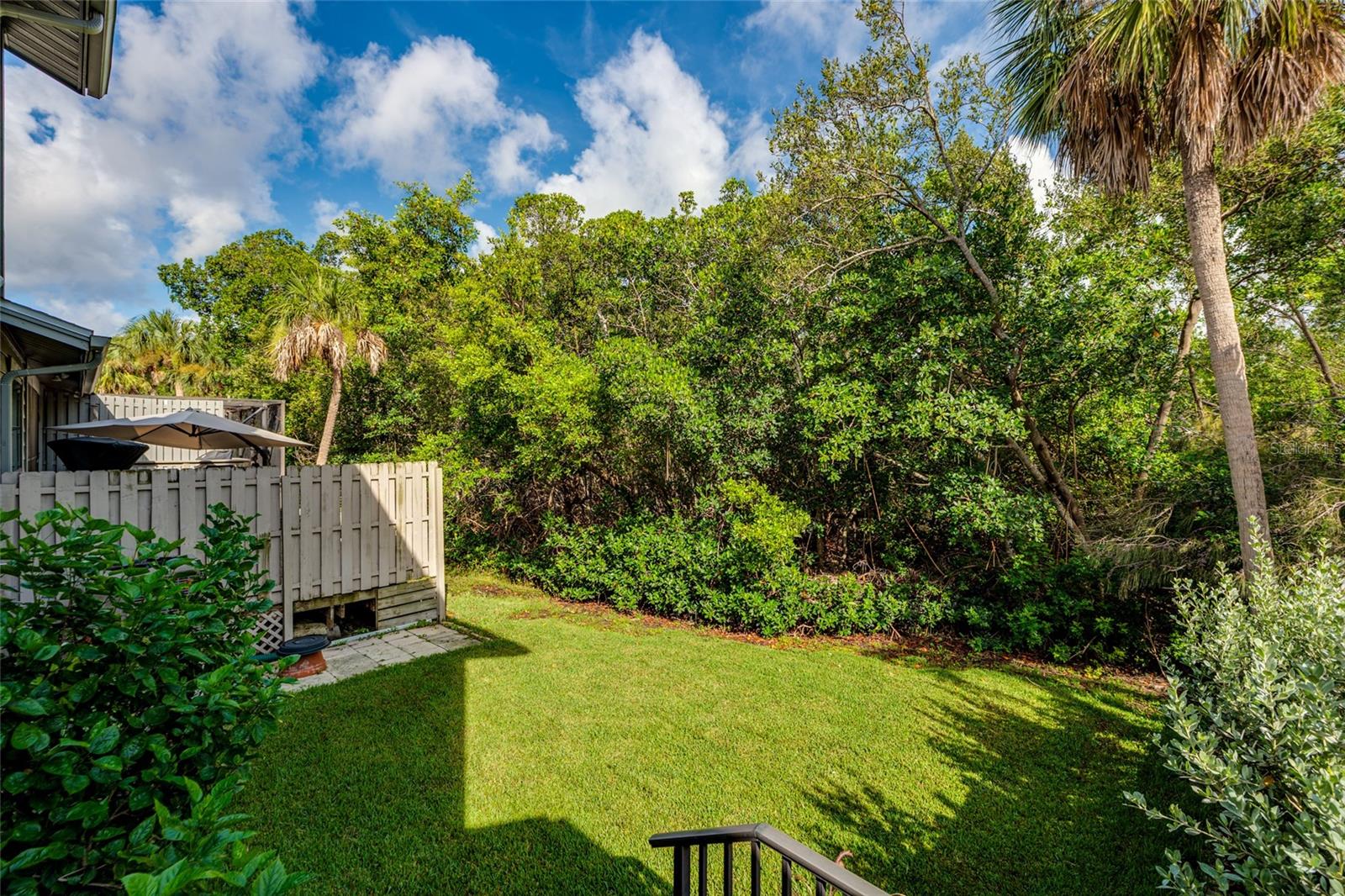 731 CAYA COSTA CT NE