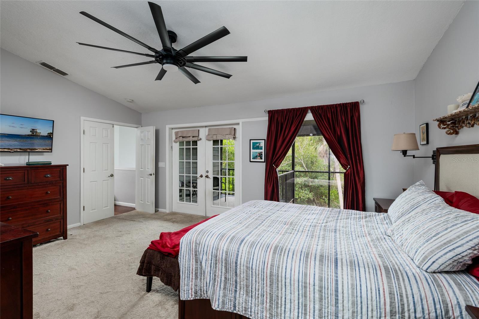 731 CAYA COSTA CT NE