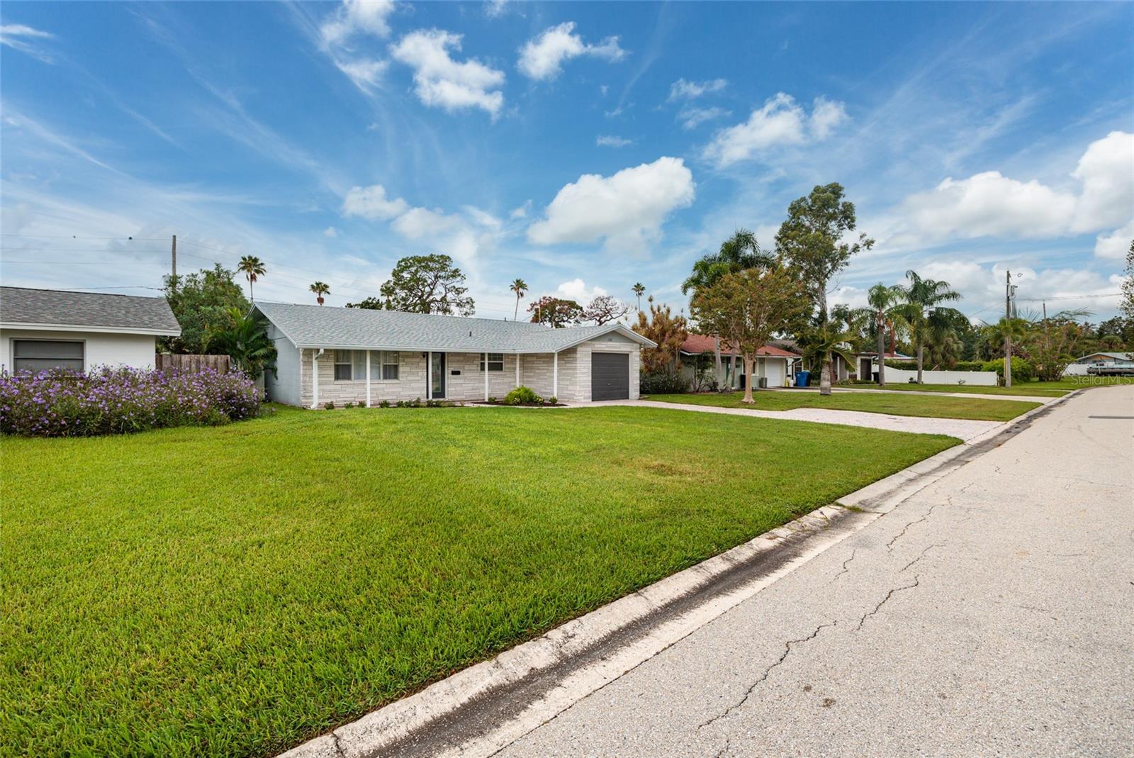 150 87TH AVE N