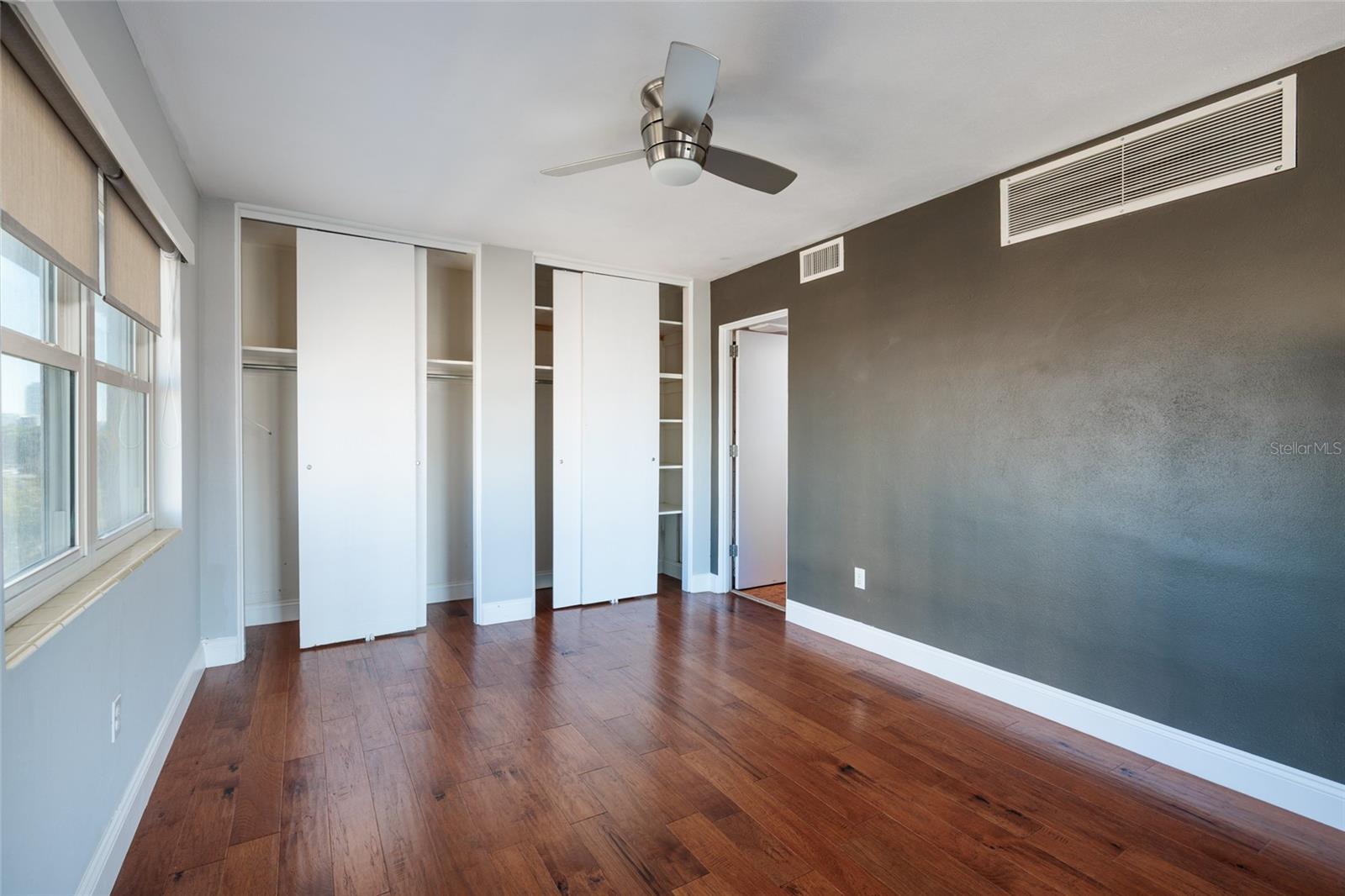 750 BURLINGTON AVE N #5B