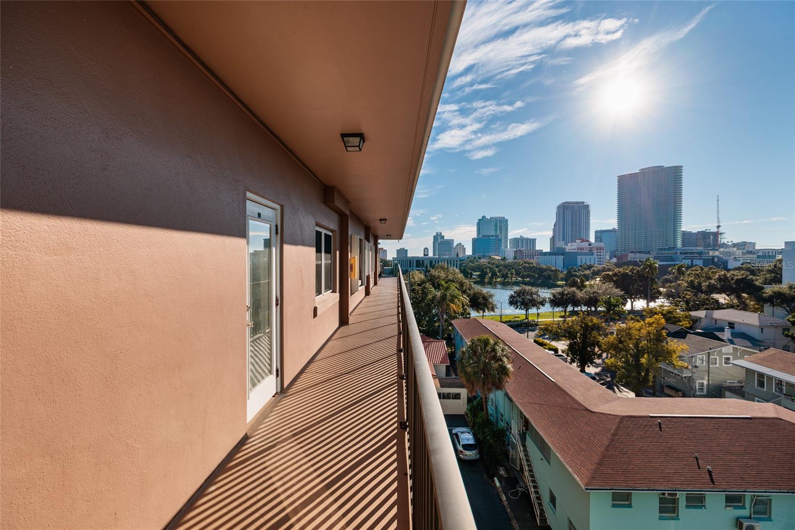 750 BURLINGTON AVE N #5B