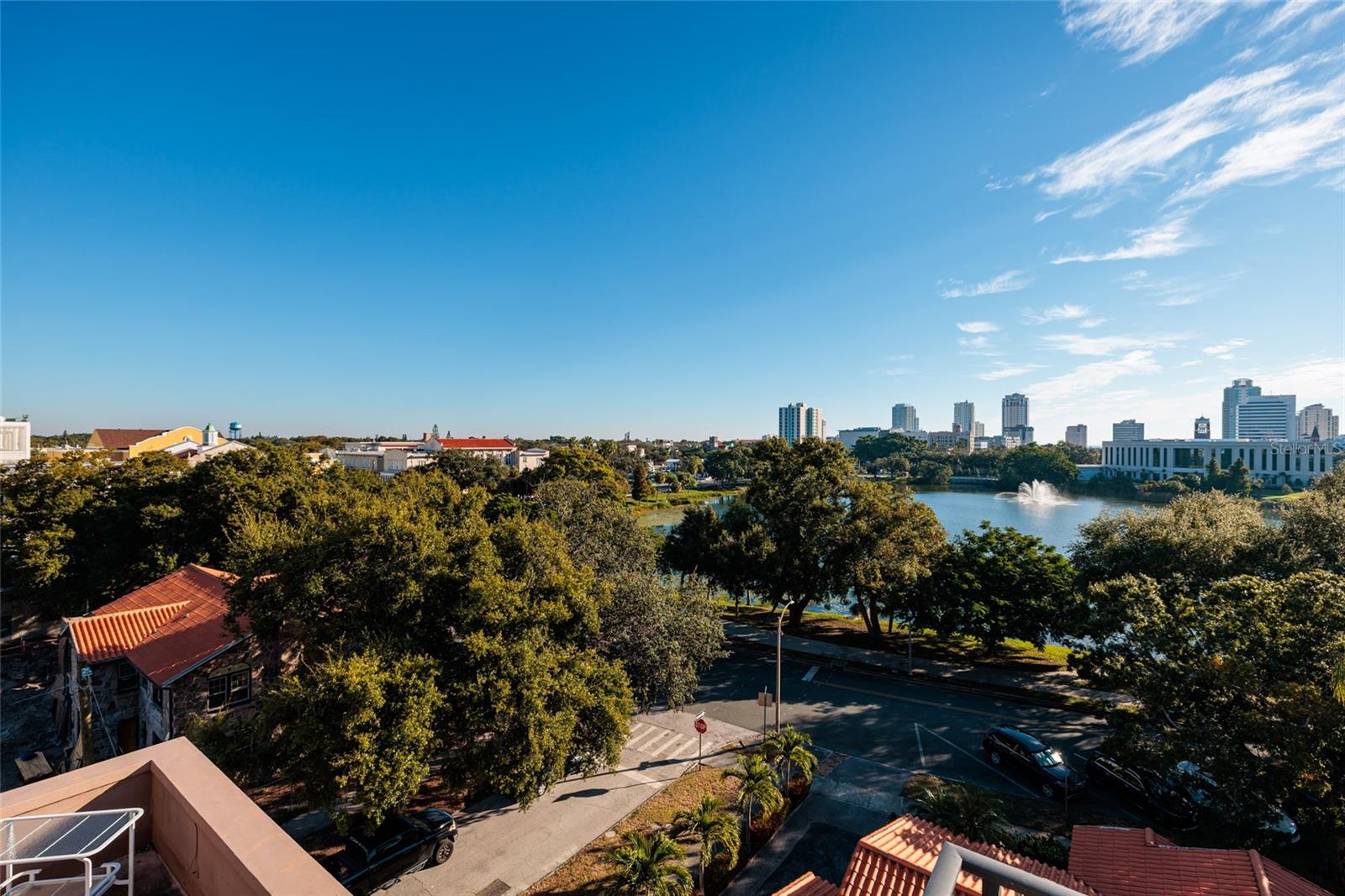 750 BURLINGTON AVE N #5B