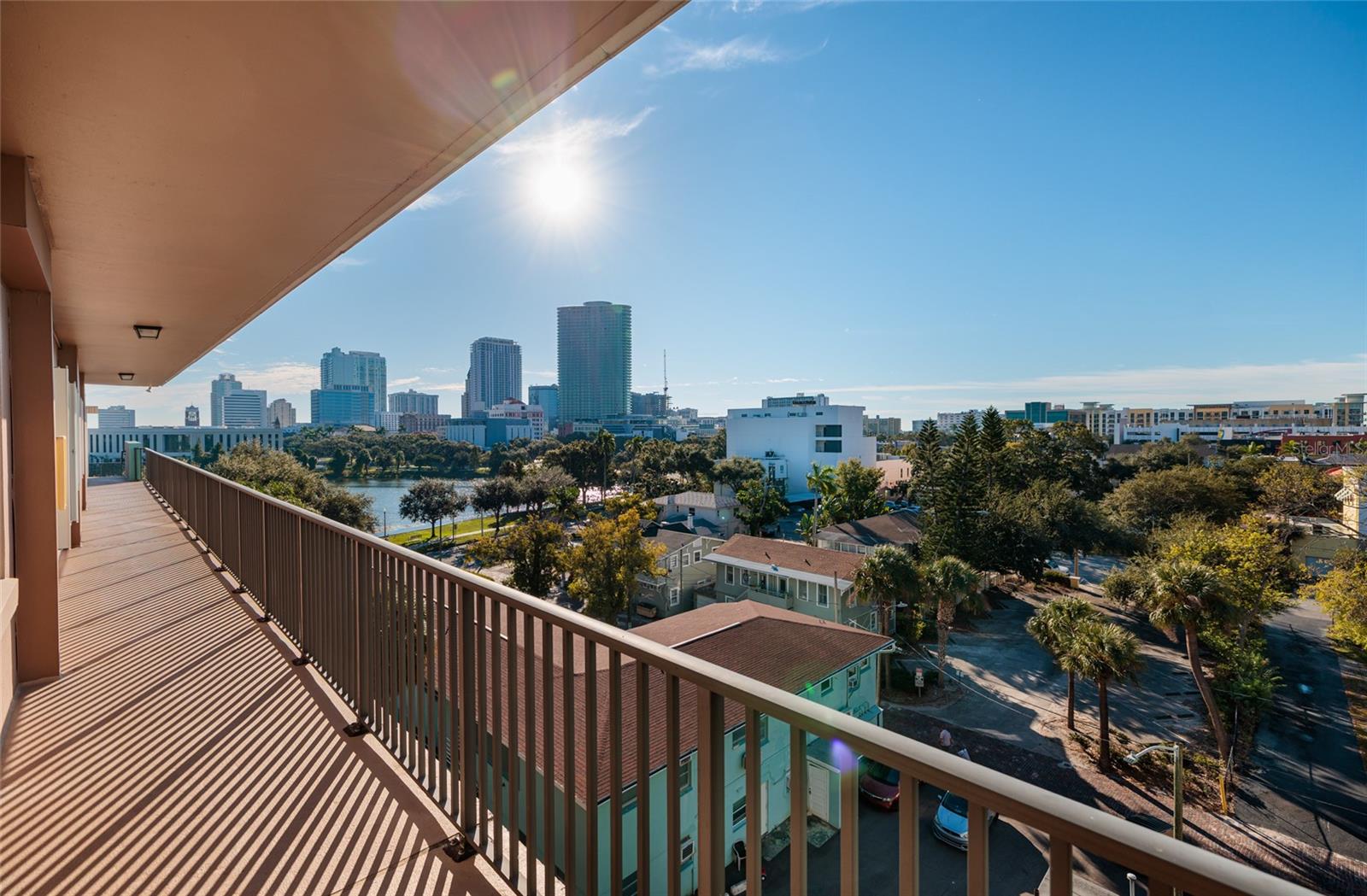 750 BURLINGTON AVE N #5B