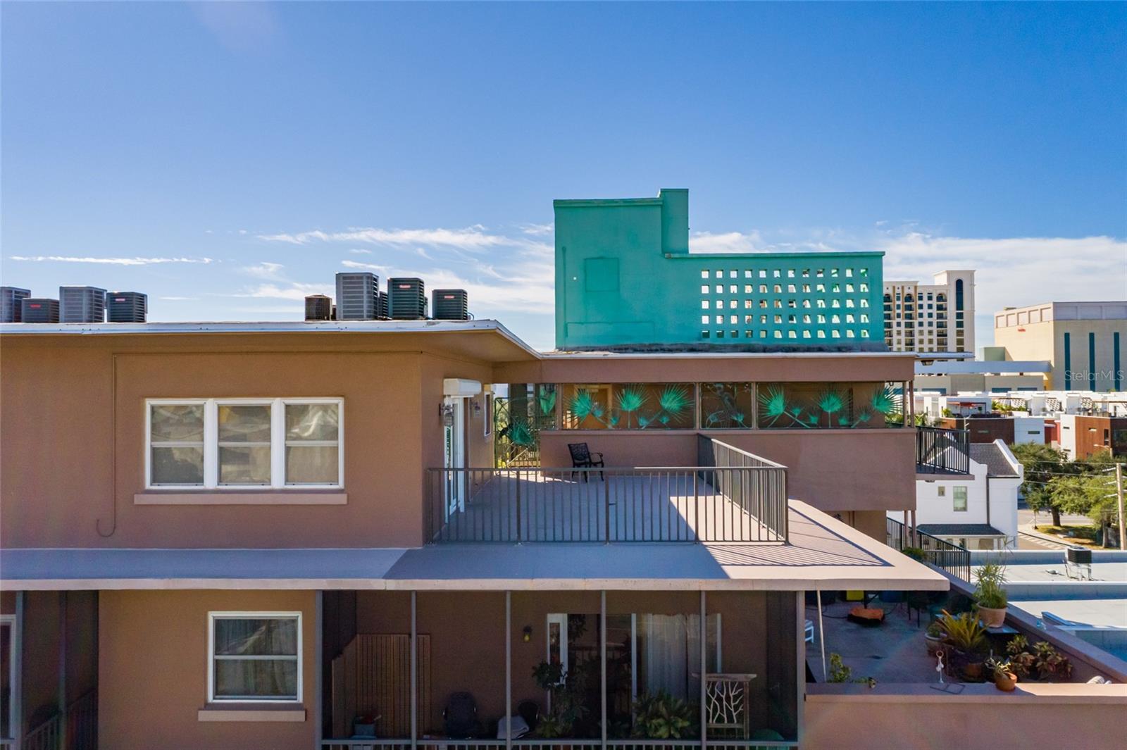 750 BURLINGTON AVE N #5B