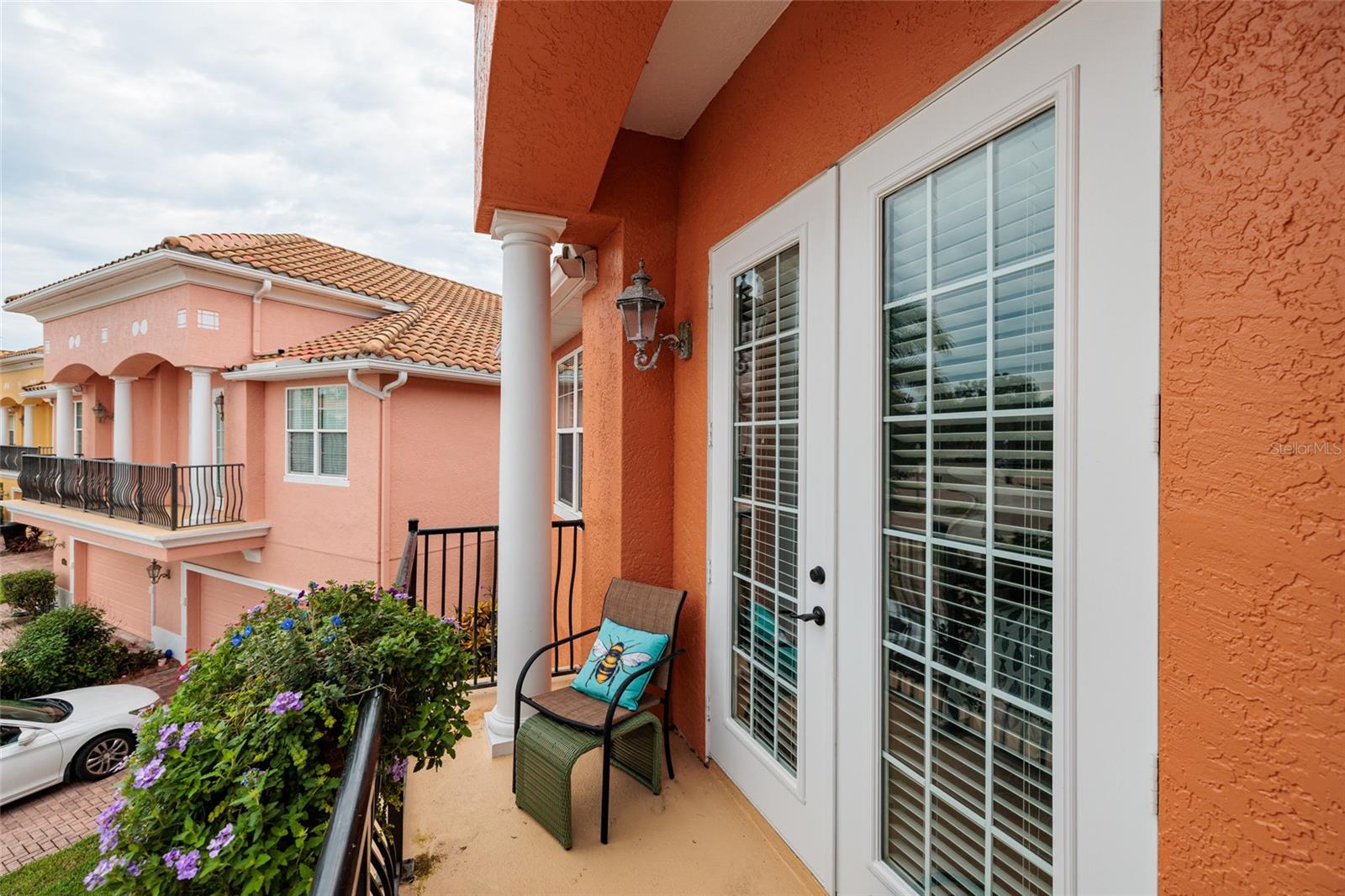 190 BANYAN BAY DR