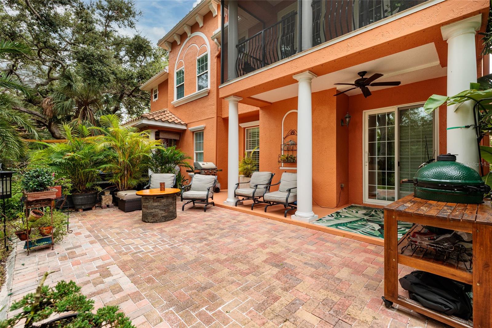 190 BANYAN BAY DR