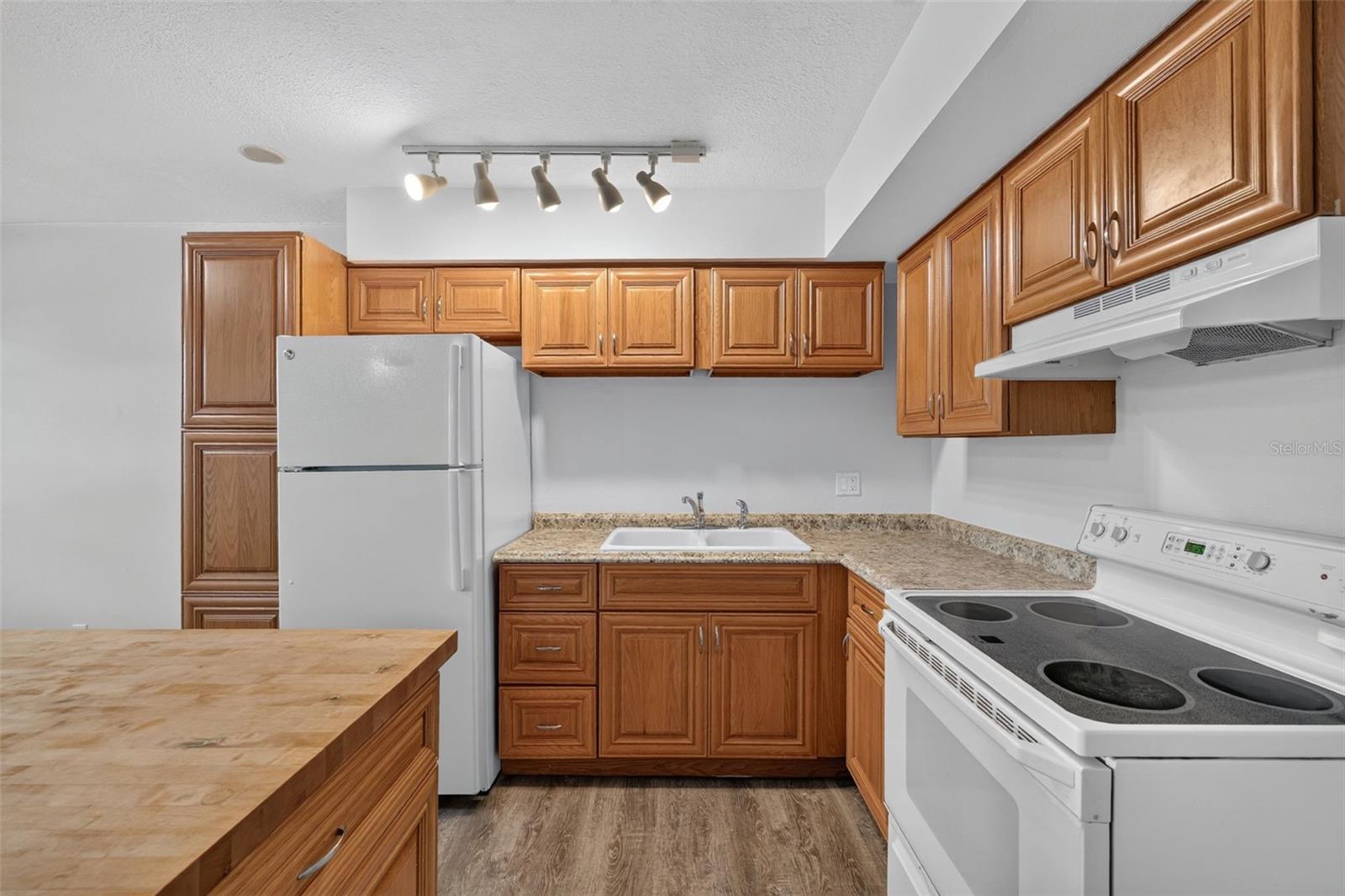 397 SW 2ND ST