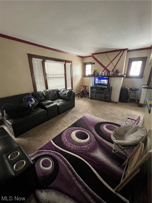 15813 Grovewood Avenue