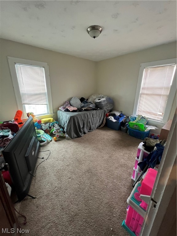 15813 Grovewood Avenue