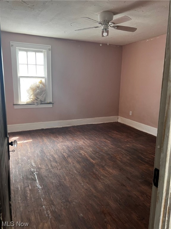 12718 Iroquois Avenue