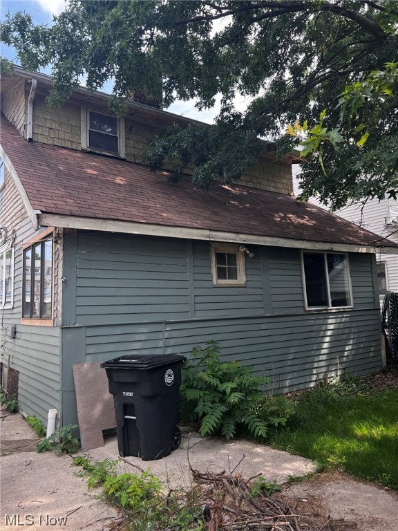 12718 Iroquois Avenue