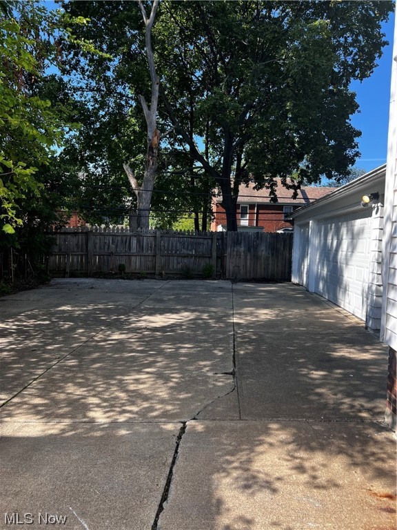 14701 Milverton/2nd Unit Road