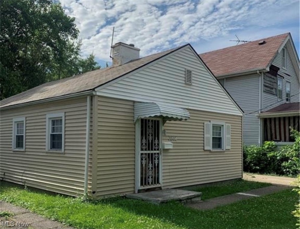 3832 E 142nd Street SE