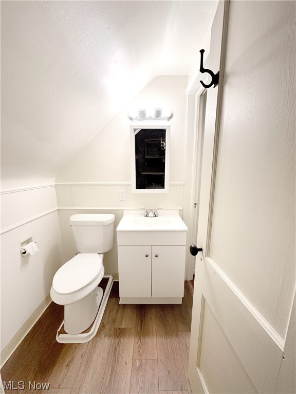 4016 Victory Boulevard