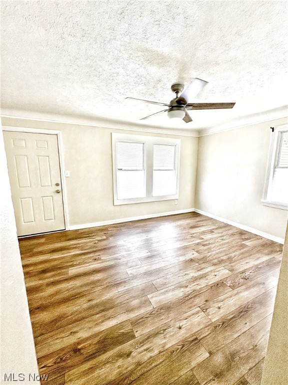 4016 Victory Boulevard