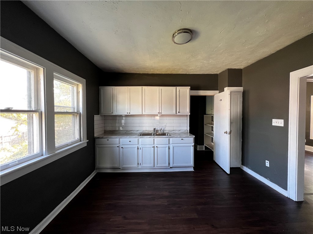 7720 Bancroft Avenue