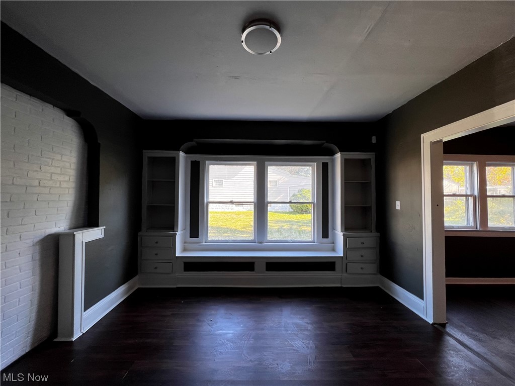 7720 Bancroft Avenue