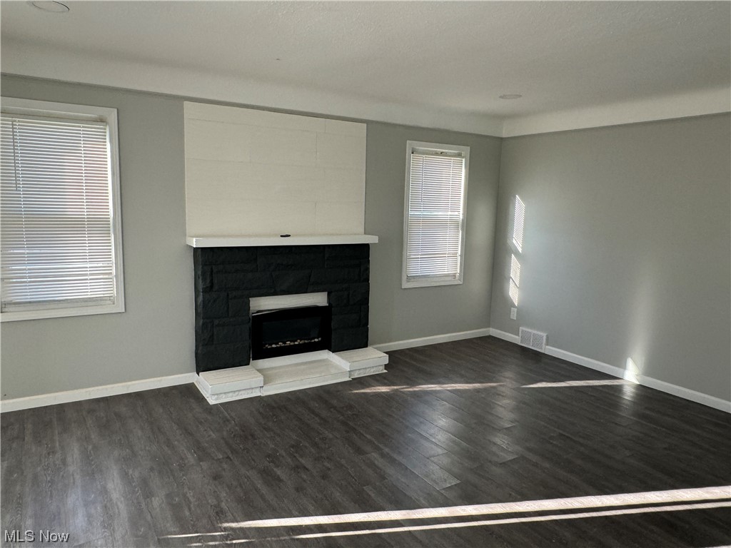 5130 Greenhurst Drive