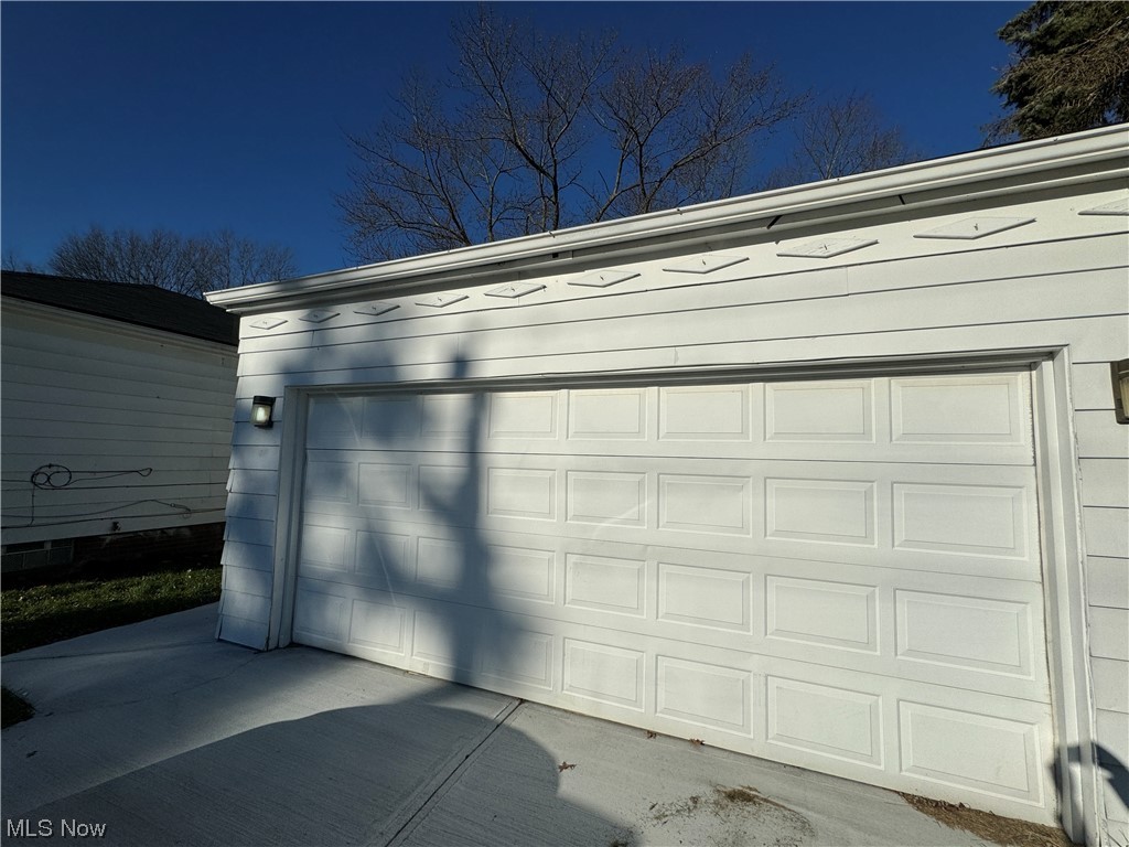 5130 Greenhurst Drive