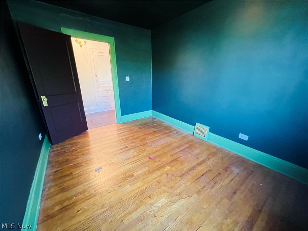 6001 Northcliff Avenue