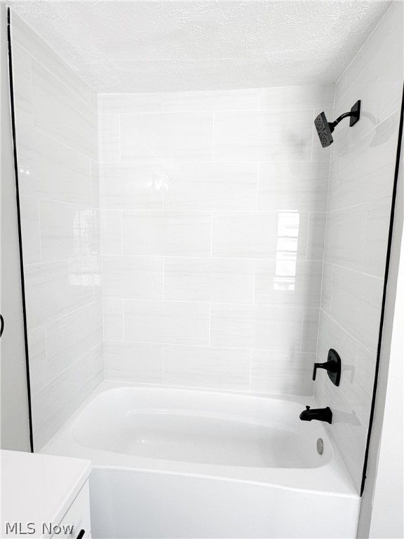 18416 Lake Shore Boulevard