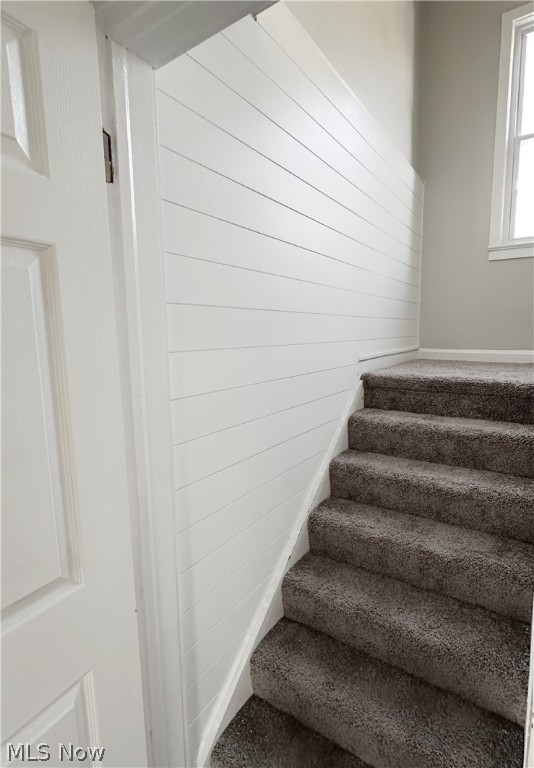 18416 Lake Shore Boulevard