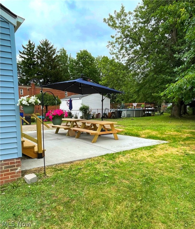 18416 Lake Shore Boulevard