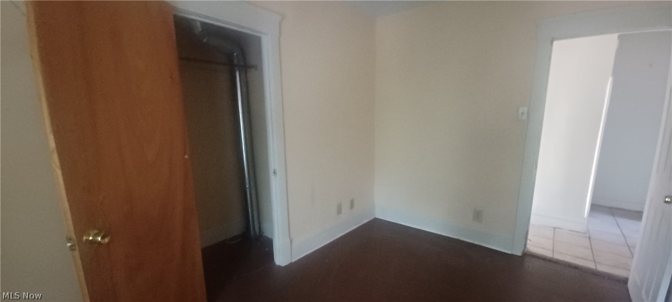 11409 Thornwood Avenue