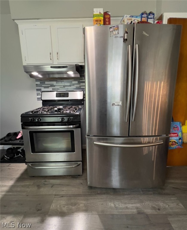 12813 York Boulevard