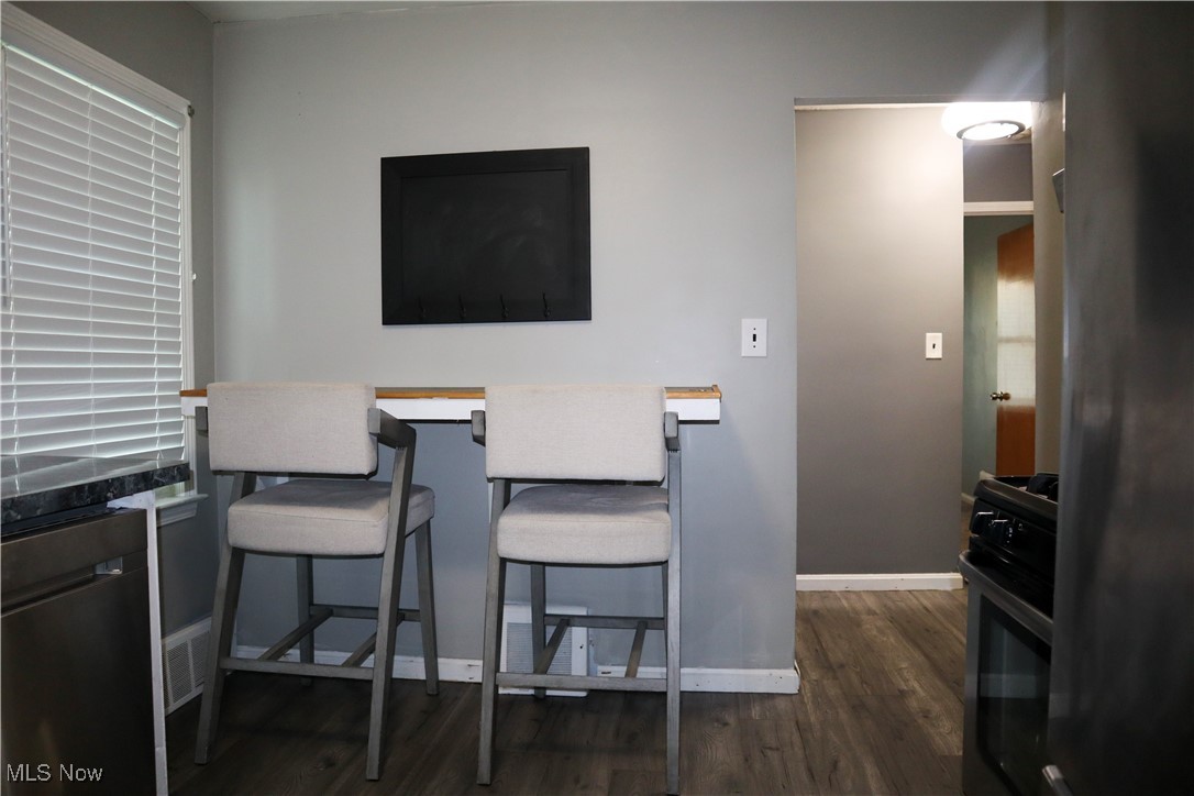 12813 York Boulevard